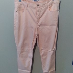 Old Navy size 16 mid-rise super skinny pants.